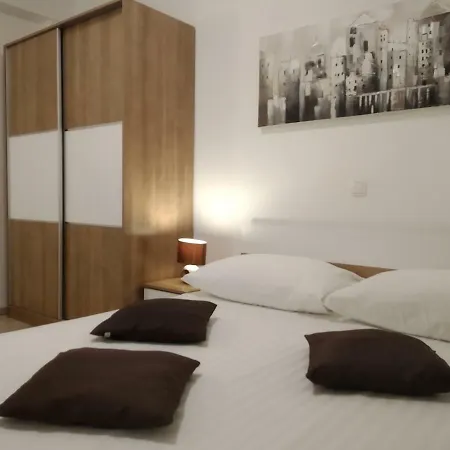 Agava Apartment *