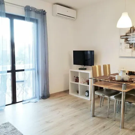Agava Apartament *