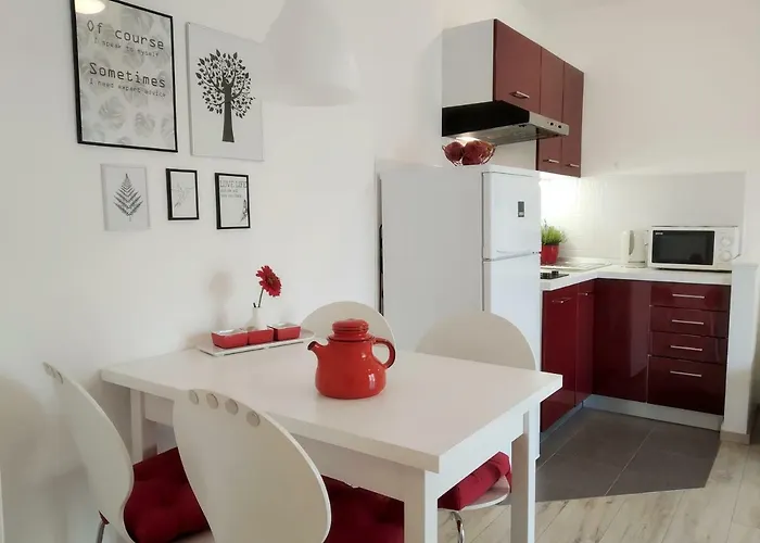 Agava Апартаменты *